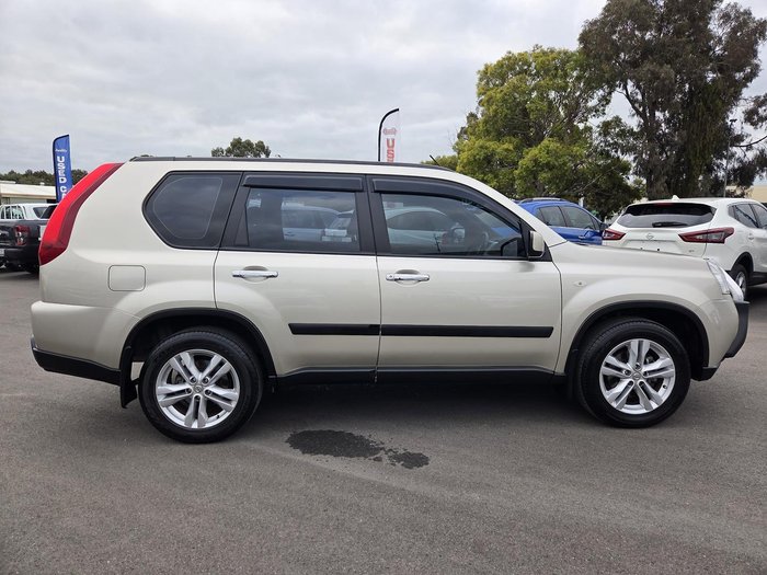 2011 Nissan X-TRAIL ST