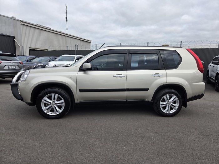 2011 Nissan X-TRAIL ST
