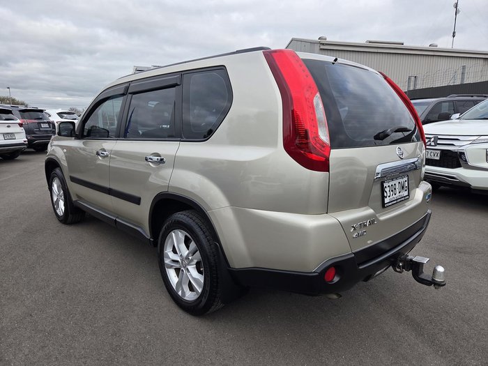 2011 Nissan X-TRAIL ST