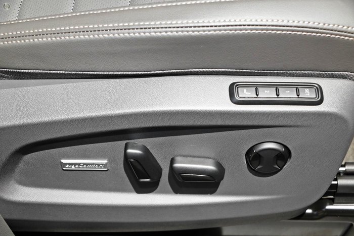 2026 Volkswagen Multivan TDI360 Life