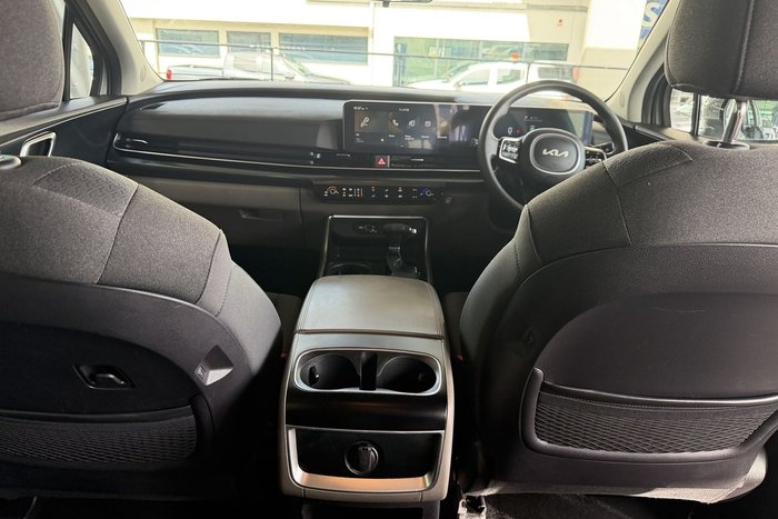 2024 Kia Carnival S