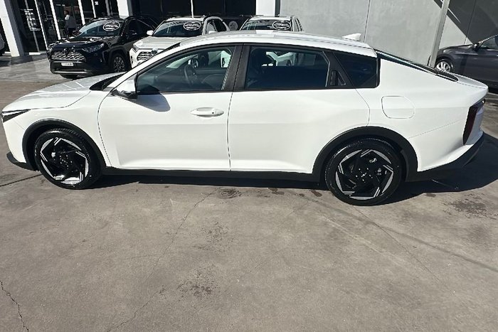 2024 Kia K4 Sport