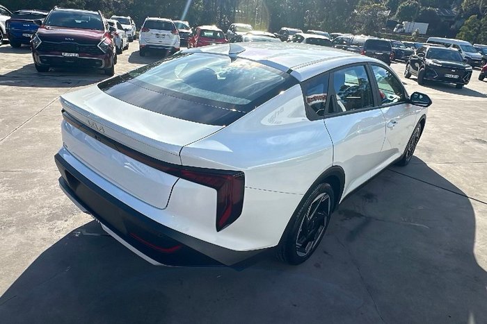 2024 Kia K4 Sport