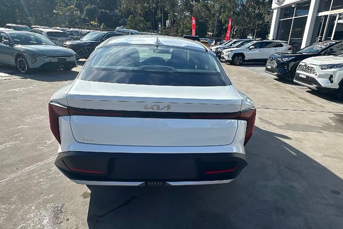 2024 Kia K4 Sport