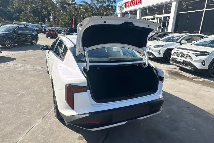 2024 Kia K4 Sport