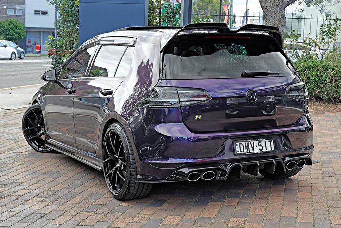 2017 Volkswagen Golf R