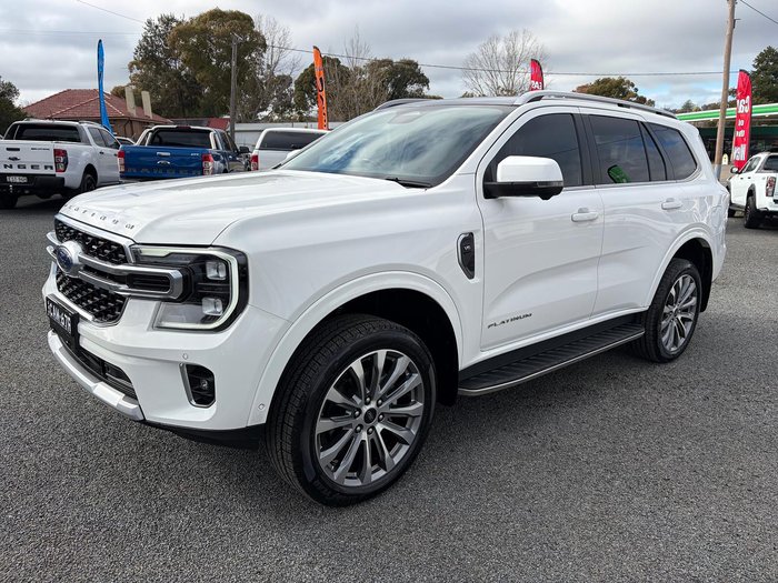 2023 Ford Everest Platinum