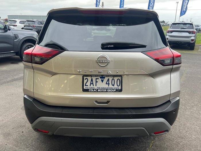 2024 Nissan X-TRAIL ST-L