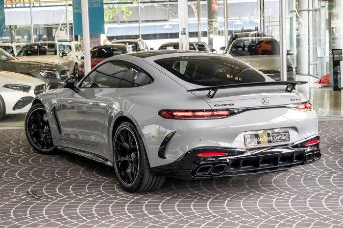 2025 Mercedes-Benz AMG GT 63