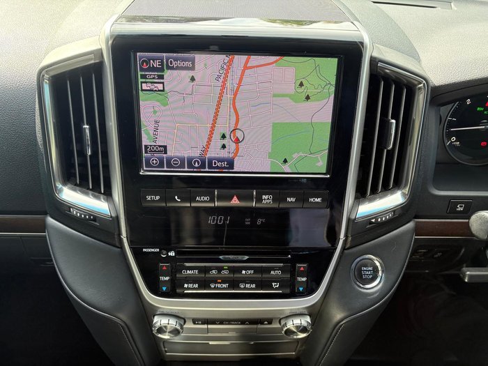 2020 Toyota Landcruiser VX