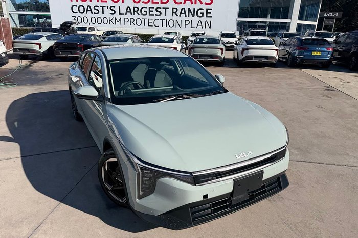 2024 Kia K4 Sport