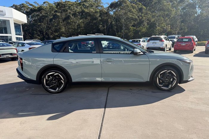 2024 Kia K4 Sport