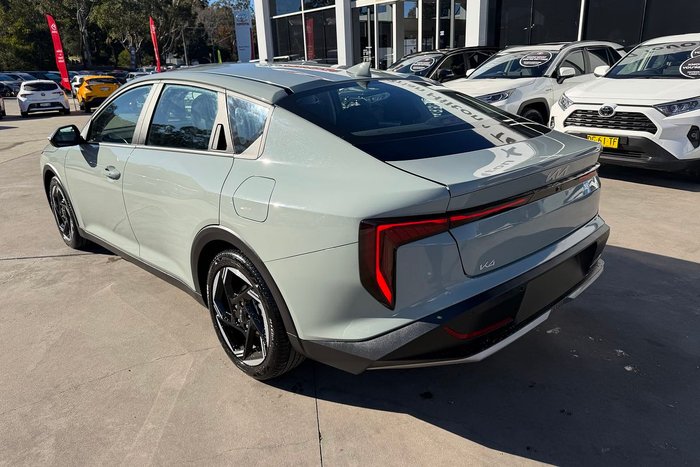 2024 Kia K4 Sport