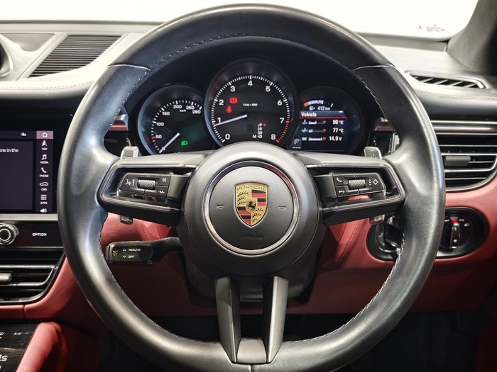 2021 Porsche Macan