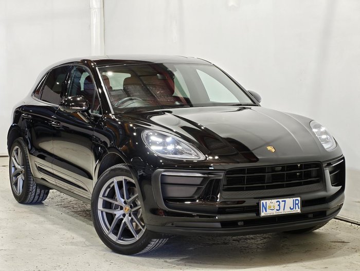 2021 Porsche Macan