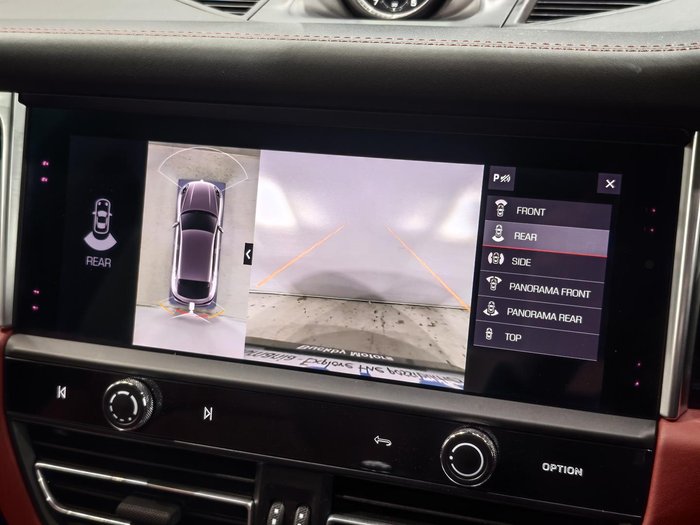 2021 Porsche Macan