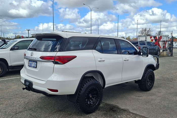 2020 Toyota Fortuner GX