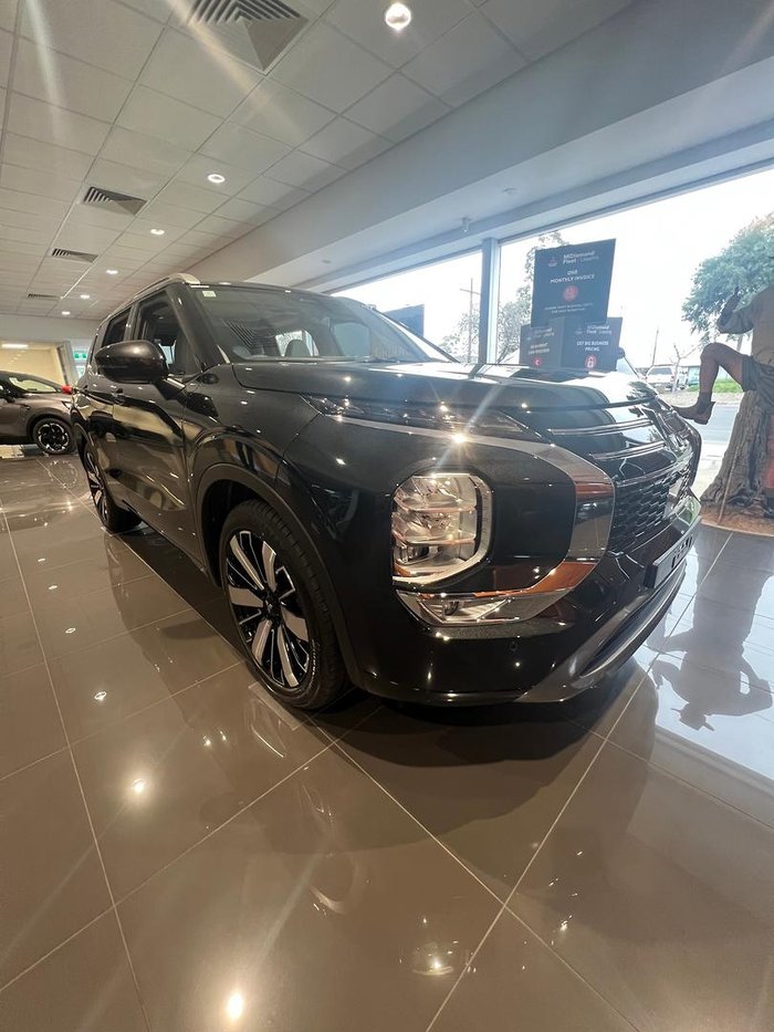 2026 Mitsubishi Outlander Exceed ZM MY26 AWD Black Diamond