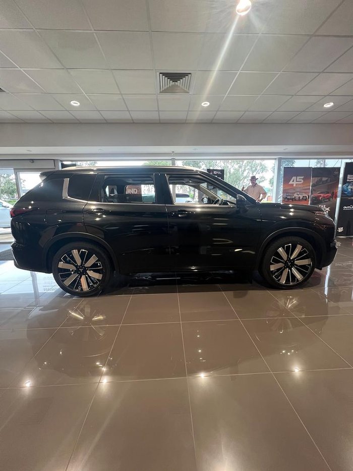 2026 Mitsubishi Outlander Exceed ZM MY26 AWD Black Diamond