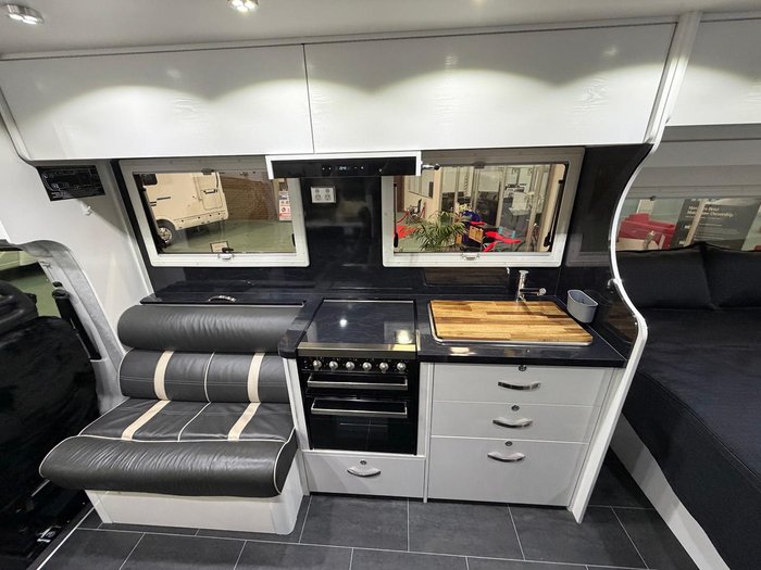 2018 Paradise MotorHomes INTEGRITY SL