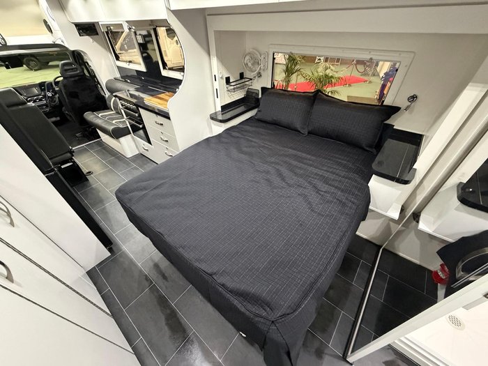 2018 Paradise MotorHomes INTEGRITY SL