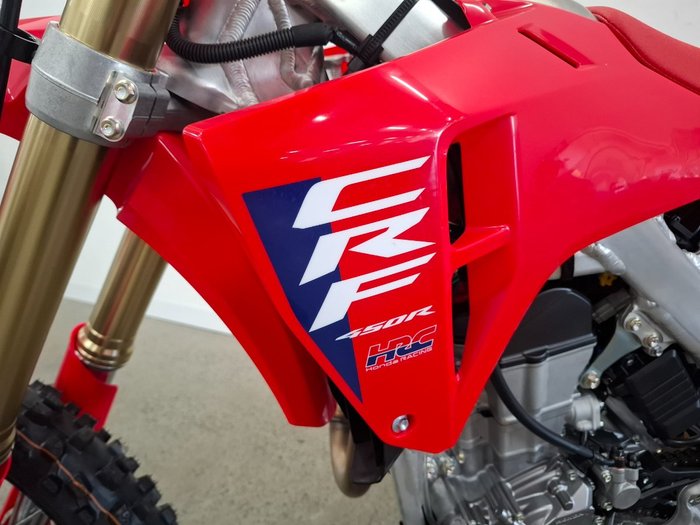 2025 Honda 2025 Honda COMPETITION (CRF450R) Red
