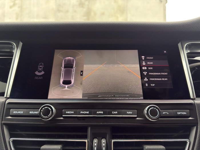 2020 Porsche Macan S