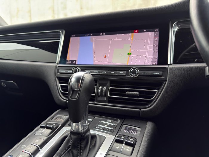 2020 Porsche Macan S
