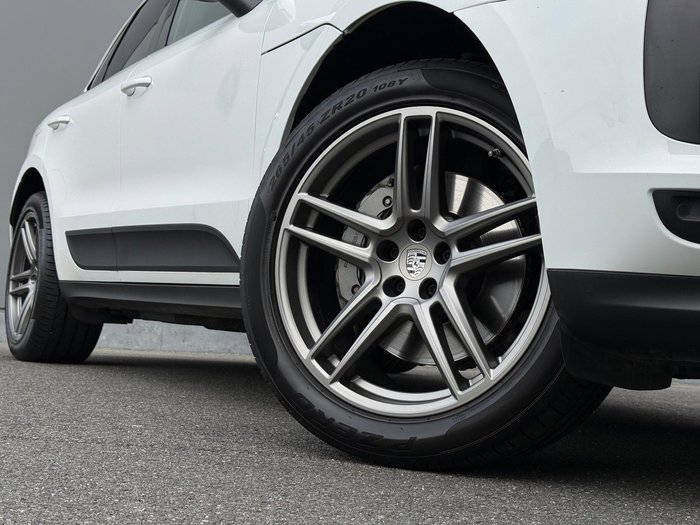 2020 Porsche Macan S