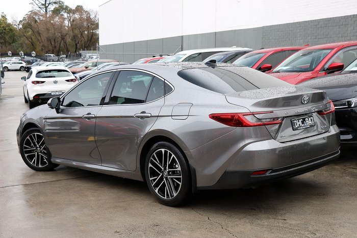 2024 Toyota Camry SL