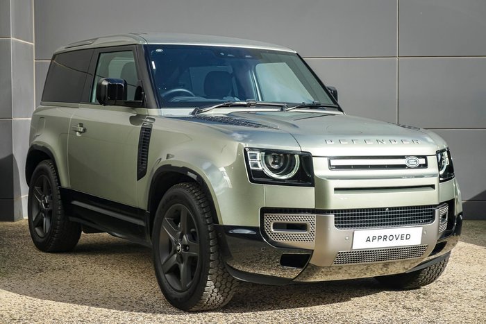 2024 Land Rover Defender 90 P400 X-Dynamic SE
