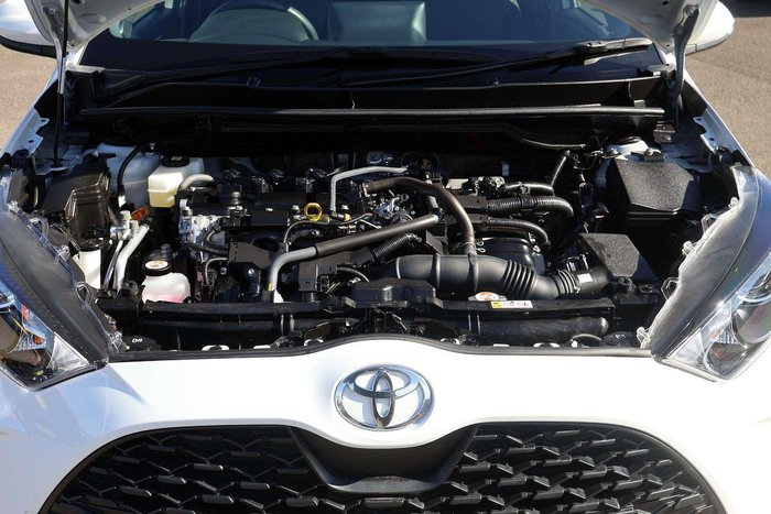 2024 Toyota Yaris Ascent Sport Hybrid
