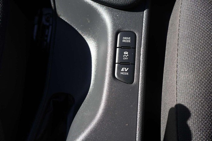 2024 Toyota Yaris Ascent Sport Hybrid