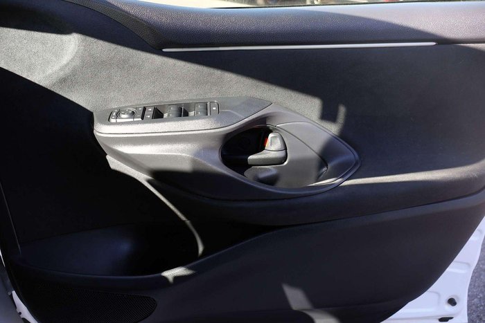 2024 Toyota Yaris Ascent Sport Hybrid
