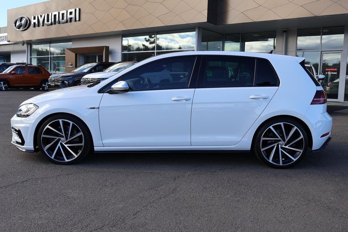 2019 Volkswagen Golf R