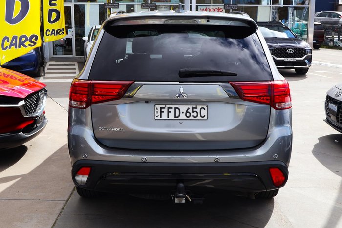 2020 Mitsubishi Outlander Black Edition