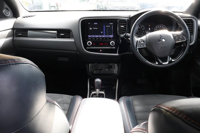 2020 Mitsubishi Outlander Black Edition