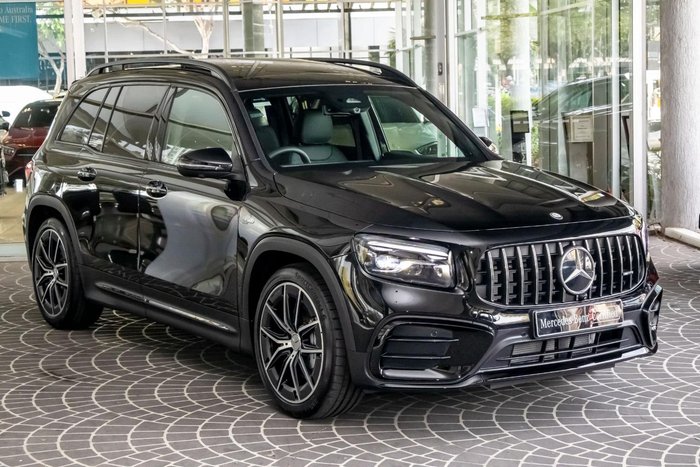 2025 Mercedes-Benz GLB-Class