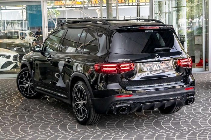 2025 Mercedes-Benz GLB-Class