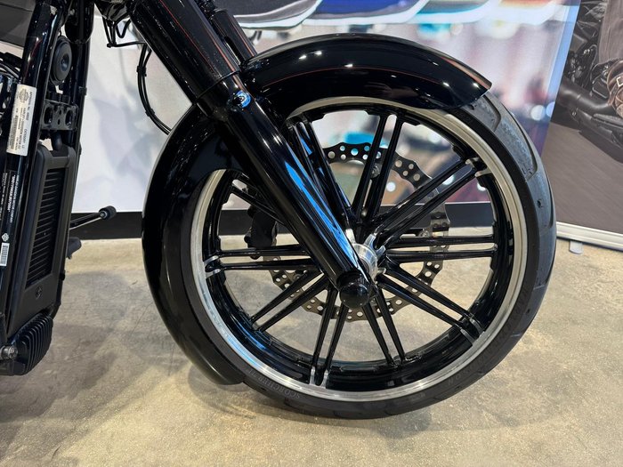 2020 Harley-Davidson Breakout 114 (FXBRS) Softail Black