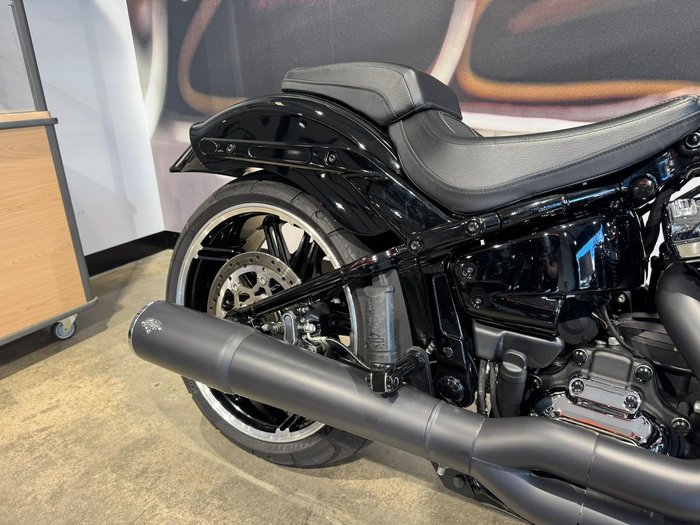 2020 Harley-Davidson Breakout 114 (FXBRS) Softail Black