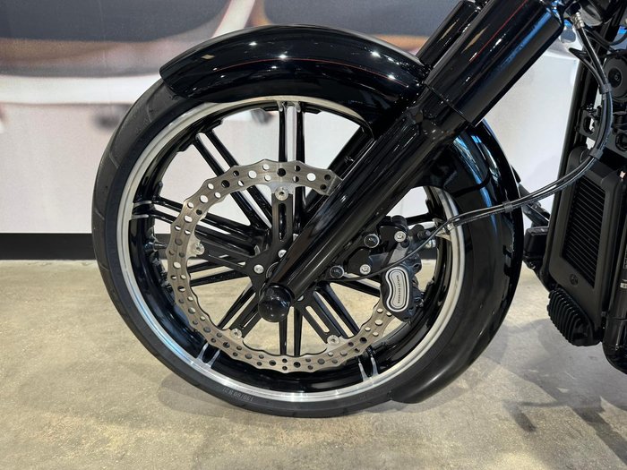 2020 Harley-Davidson Breakout 114 (FXBRS) Softail Black