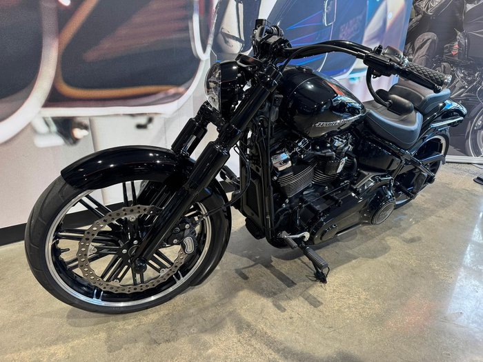 2020 Harley-Davidson Breakout 114 (FXBRS) Softail Black