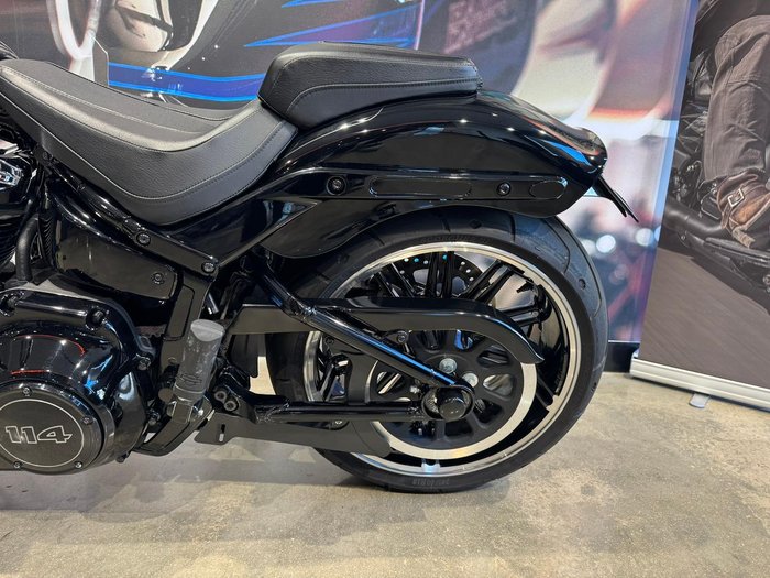 2020 Harley-Davidson Breakout 114 (FXBRS) Softail Black