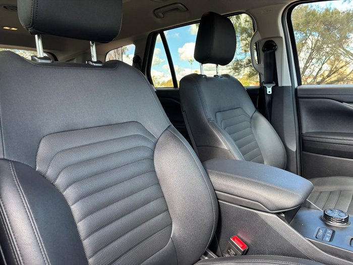 2025 Ford Everest Sport