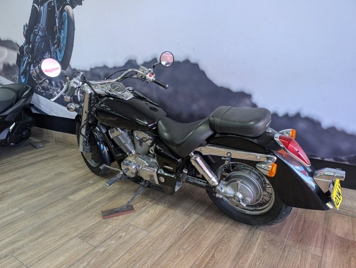 2014 Yamaha XVS650 V-STAR CUSTOM Black