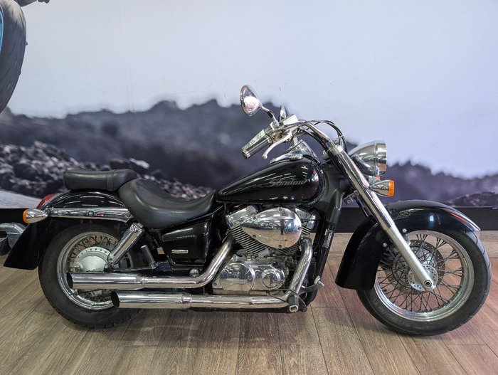 2014 Yamaha XVS650 V-STAR CUSTOM Black