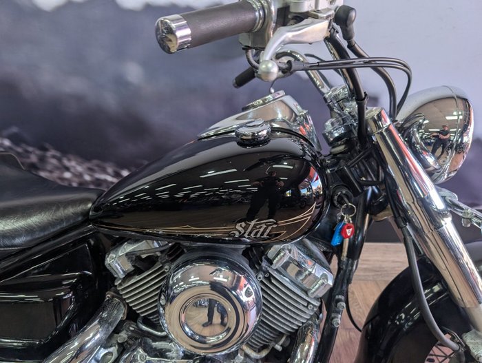 2014 Yamaha XVS650 V-STAR CUSTOM Black