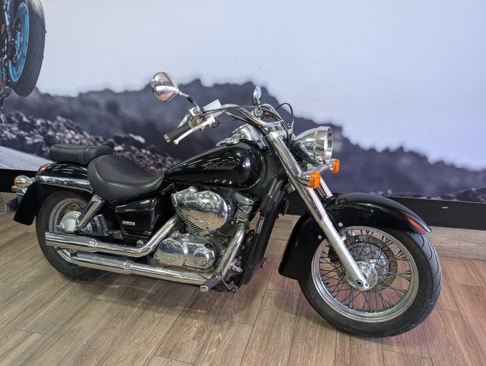 2014 Yamaha XVS650 V-STAR CUSTOM Black