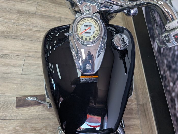 2014 Yamaha XVS650 V-STAR CUSTOM Black